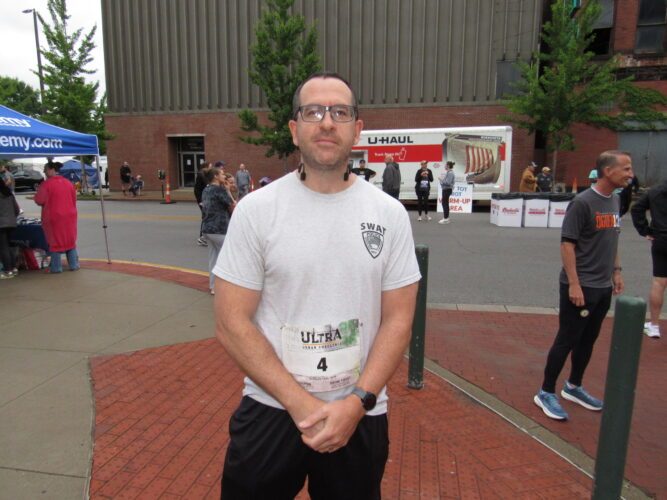 Wheeling Police Sgt. Rob Safreed Runs Half Marathon